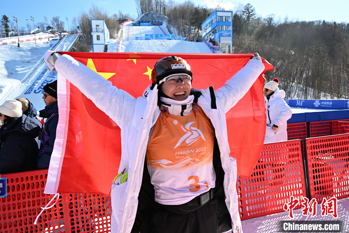 徐梦桃头盔陪伴四届冬奥的长久守护与记忆