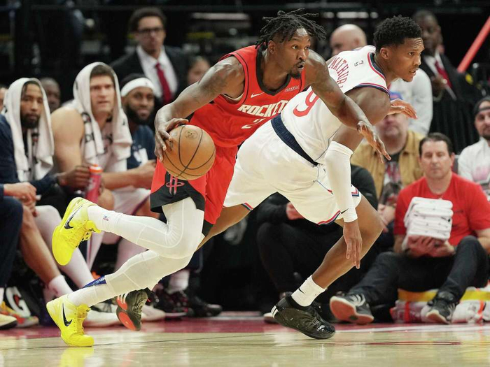 火箭签约芬尼-史密斯引争议，湖人补强避雷成赢