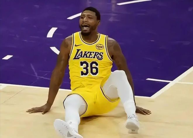 斯玛特合同价值飙升至1500万 湖人面临抉择