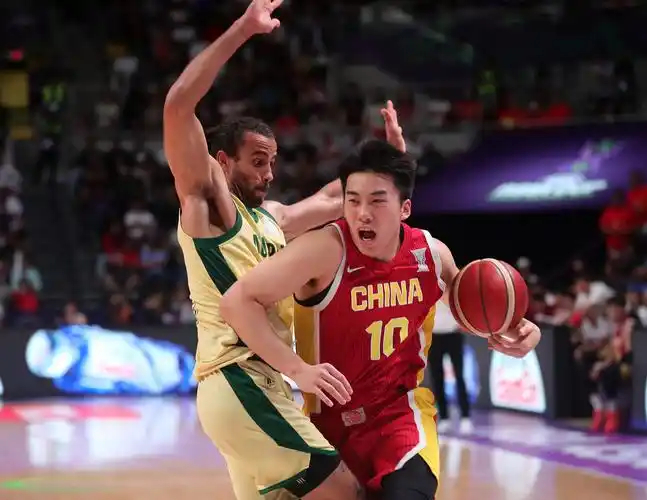 王俊杰转校NCAA放弃CBA选秀冲击NBA