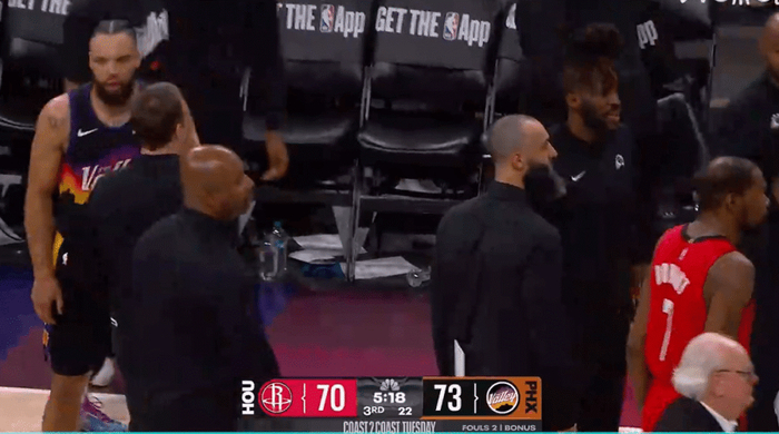 火箭vs太阳第三节激战 狄龙反击被谢泼德恶意犯