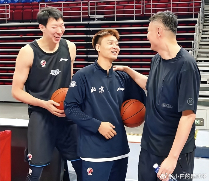 曾凡博爆发率队掀翻广东 北京男篮锁定8进4席位